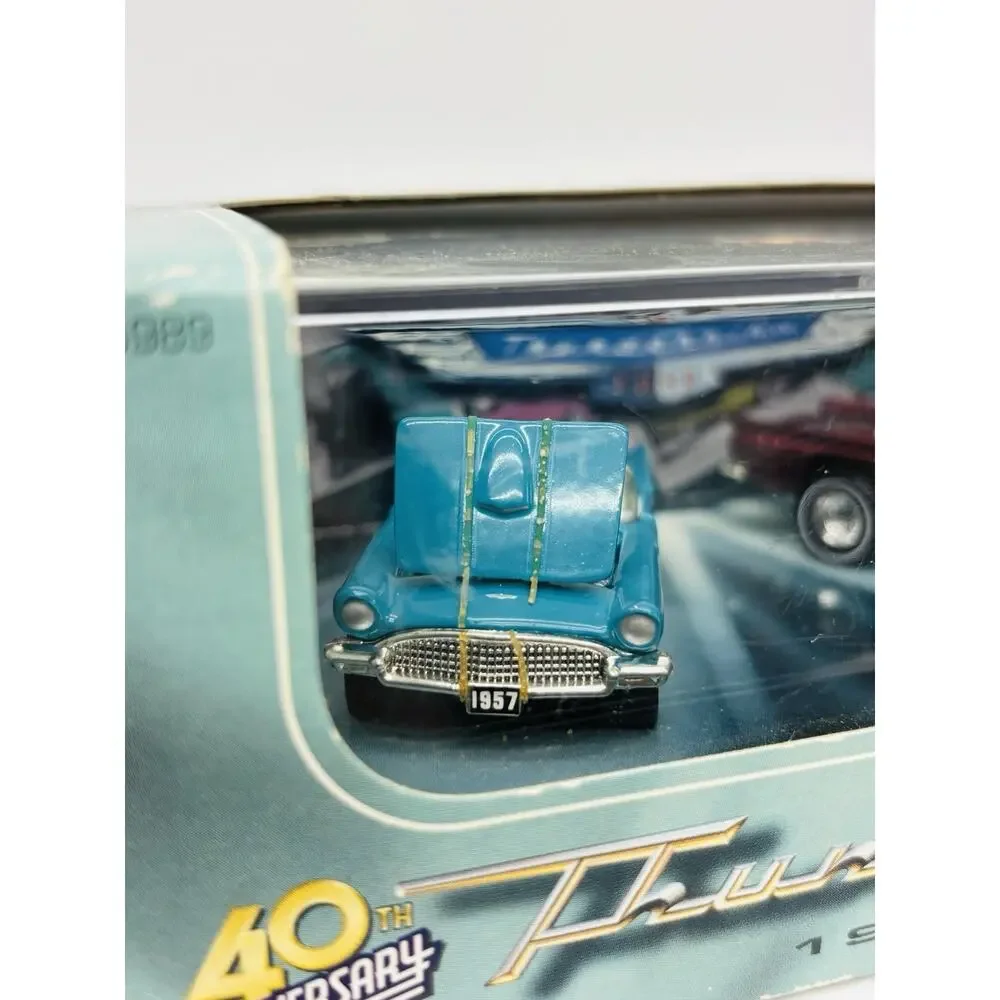 Hot Wheels 40th Anniversary 1957-1997 Ford Thunderbird 2-Seat Set 16989 NIB